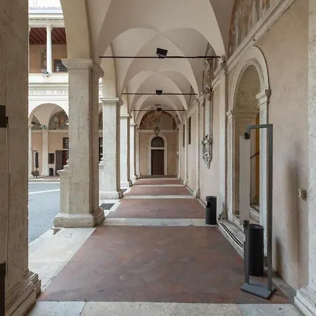 Διαμέρισμα Plum Guide - Donato's Cloisters Ρώμη